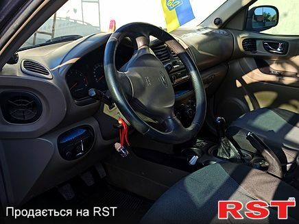 Хендай Санта Фе, об'ємом двигуна 2 л та пробігом 282 тис. км за 6200 $, фото 3 на Automoto.ua