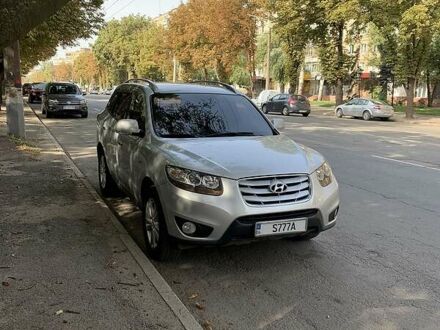 Хендай Санта Фе 2009 в Кривом Роге на Automoto.ua Хендай Санта Фе, объемом двигателя 2 л и пробегом 270 тыс. км за 13200 $, фото 1 на Automoto.ua