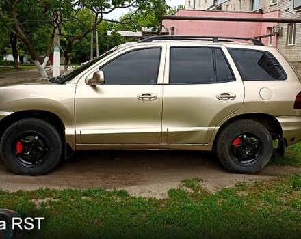 Жовтий Хендай Санта Фе, об'ємом двигуна 2.4 л та пробігом 400 тис. км за 6500 $, фото 2 на Automoto.ua
