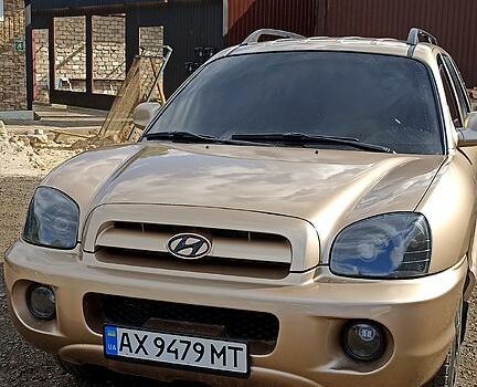 Жовтий Хендай Санта Фе, об'ємом двигуна 2.4 л та пробігом 400 тис. км за 6500 $, фото 1 на Automoto.ua