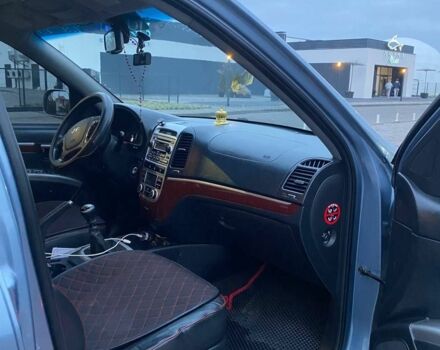Сірий Хендай Санта Фе, об'ємом двигуна 2.2 л та пробігом 264 тис. км за 9800 $, фото 6 на Automoto.ua