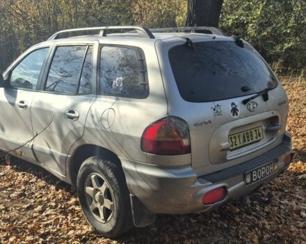 Серый Хендай Санта Фе, объемом двигателя 2 л и пробегом 260 тыс. км за 3597 $, фото 2 на Automoto.ua