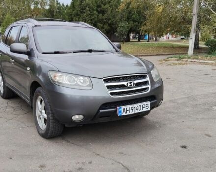 Серый Хендай Санта Фе, объемом двигателя 2.2 л и пробегом 330 тыс. км за 4700 $, фото 1 на Automoto.ua