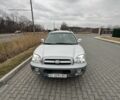 Серый Хендай Санта Фе, объемом двигателя 2 л и пробегом 269 тыс. км за 5200 $, фото 1 на Automoto.ua