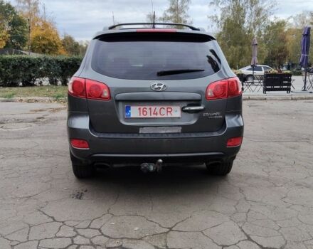 Серый Хендай Санта Фе, объемом двигателя 2.2 л и пробегом 330 тыс. км за 4700 $, фото 8 на Automoto.ua