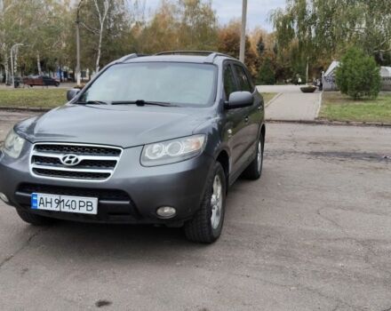 Серый Хендай Санта Фе, объемом двигателя 2.2 л и пробегом 330 тыс. км за 4700 $, фото 4 на Automoto.ua