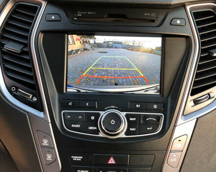 Серый Хендай Санта Фе, объемом двигателя 2.2 л и пробегом 202 тыс. км за 17700 $, фото 14 на Automoto.ua