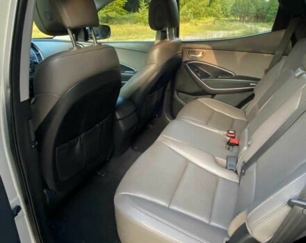 Сірий Хендай Санта Фе, об'ємом двигуна 2.4 л та пробігом 128 тис. км за 14000 $, фото 7 на Automoto.ua