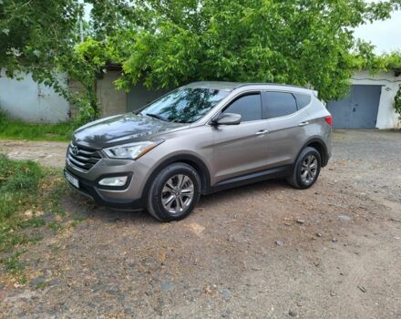 Хендай Санта Фе 2015 в Кривом Роге на Automoto.ua Серый Хендай Санта Фе, объемом двигателя 2.4 л и пробегом 192 тыс. км за 15650 $, фото 2 на Automoto.ua