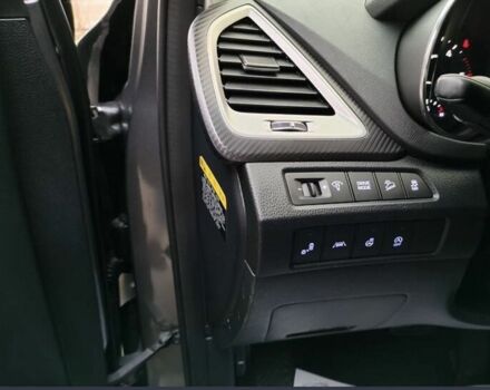 Сірий Хендай Санта Фе, об'ємом двигуна 2 л та пробігом 280 тис. км за 19300 $, фото 7 на Automoto.ua