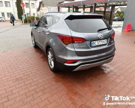 Сірий Хендай Санта Фе, об'ємом двигуна 2 л та пробігом 280 тис. км за 19300 $, фото 2 на Automoto.ua