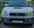 Сірий Хендай Санта Фе, об'ємом двигуна 2 л та пробігом 200 тис. км за 3546 $, фото 1 на Automoto.ua
