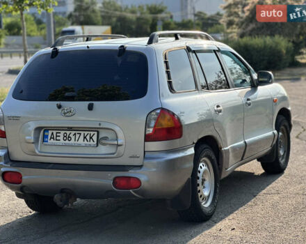 Сірий Хендай Санта Фе, об'ємом двигуна 2.35 л та пробігом 320 тис. км за 5000 $, фото 4 на Automoto.ua
