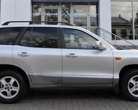 Сірий Хендай Санта Фе, об'ємом двигуна 2 л та пробігом 238 тис. км за 5800 $, фото 11 на Automoto.ua