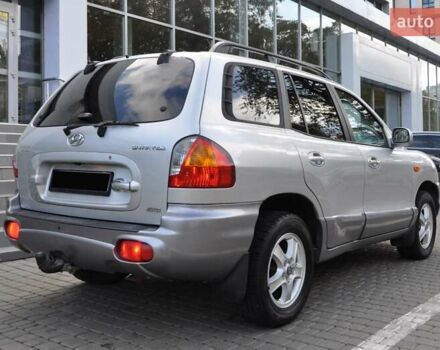 Сірий Хендай Санта Фе, об'ємом двигуна 2 л та пробігом 238 тис. км за 5800 $, фото 10 на Automoto.ua