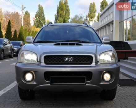 Сірий Хендай Санта Фе, об'ємом двигуна 2 л та пробігом 238 тис. км за 5800 $, фото 14 на Automoto.ua