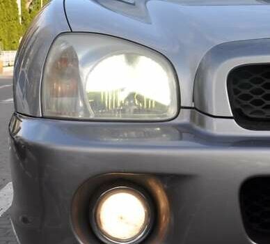 Сірий Хендай Санта Фе, об'ємом двигуна 2 л та пробігом 238 тис. км за 5800 $, фото 13 на Automoto.ua