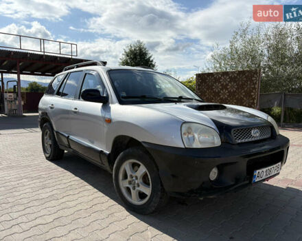 Сірий Хендай Санта Фе, об'ємом двигуна 2 л та пробігом 360 тис. км за 4498 $, фото 2 на Automoto.ua