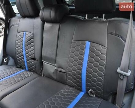 Сірий Хендай Санта Фе, об'ємом двигуна 2 л та пробігом 238 тис. км за 5800 $, фото 20 на Automoto.ua