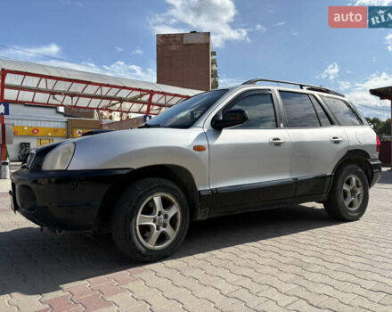 Сірий Хендай Санта Фе, об'ємом двигуна 2 л та пробігом 360 тис. км за 4498 $, фото 7 на Automoto.ua