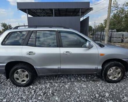 Сірий Хендай Санта Фе, об'ємом двигуна 2.4 л та пробігом 359 тис. км за 3200 $, фото 2 на Automoto.ua