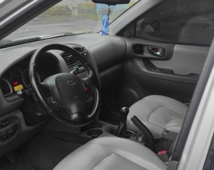 Сірий Хендай Санта Фе, об'ємом двигуна 2.2 л та пробігом 374 тис. км за 3000 $, фото 4 на Automoto.ua