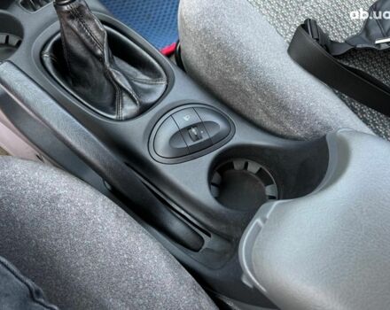 Сірий Хендай Санта Фе, об'ємом двигуна 2 л та пробігом 280 тис. км за 4490 $, фото 19 на Automoto.ua