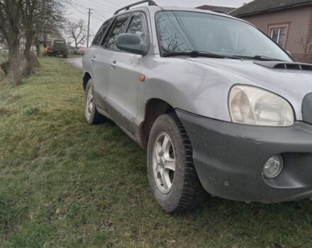 Сірий Хендай Санта Фе, об'ємом двигуна 2 л та пробігом 334 тис. км за 5000 $, фото 4 на Automoto.ua