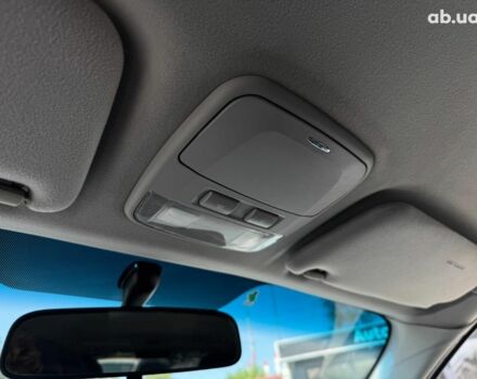 Сірий Хендай Санта Фе, об'ємом двигуна 2 л та пробігом 280 тис. км за 4490 $, фото 24 на Automoto.ua