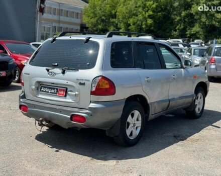 Сірий Хендай Санта Фе, об'ємом двигуна 2 л та пробігом 280 тис. км за 4490 $, фото 9 на Automoto.ua