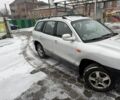 Сірий Хендай Санта Фе, об'ємом двигуна 2 л та пробігом 288 тис. км за 5300 $, фото 2 на Automoto.ua