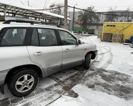 Сірий Хендай Санта Фе, об'ємом двигуна 2 л та пробігом 288 тис. км за 5300 $, фото 3 на Automoto.ua