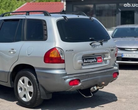 Сірий Хендай Санта Фе, об'ємом двигуна 2 л та пробігом 280 тис. км за 4490 $, фото 7 на Automoto.ua