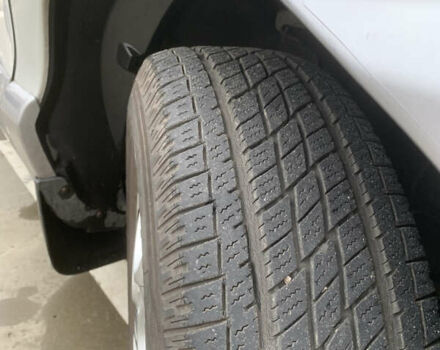 Серый Хендай Санта Фе, объемом двигателя 2.4 л и пробегом 115 тыс. км за 6100 $, фото 14 на Automoto.ua