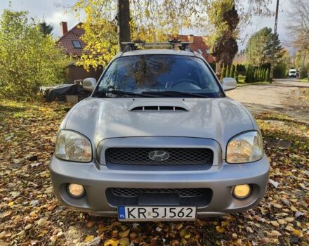 Серый Хендай Санта Фе, объемом двигателя 0 л и пробегом 300 тыс. км за 3000 $, фото 1 на Automoto.ua