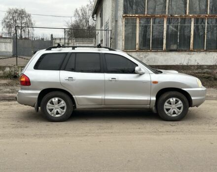 Сірий Хендай Санта Фе, об'ємом двигуна 2 л та пробігом 286 тис. км за 3800 $, фото 2 на Automoto.ua