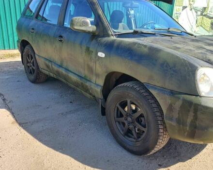 Сірий Хендай Санта Фе, об'ємом двигуна 2 л та пробігом 350 тис. км за 4000 $, фото 3 на Automoto.ua