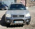 Серый Хендай Санта Фе, объемом двигателя 2 л и пробегом 343 тыс. км за 3950 $, фото 1 на Automoto.ua