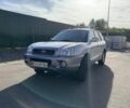 Серый Хендай Санта Фе, объемом двигателя 2.7 л и пробегом 270 тыс. км за 4800 $, фото 1 на Automoto.ua