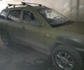 Серый Хендай Санта Фе, объемом двигателя 2 л и пробегом 400 тыс. км за 2500 $, фото 7 на Automoto.ua