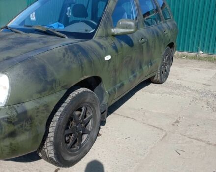 Сірий Хендай Санта Фе, об'ємом двигуна 2 л та пробігом 350 тис. км за 4000 $, фото 7 на Automoto.ua