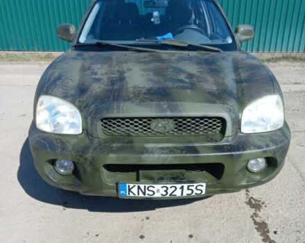 Сірий Хендай Санта Фе, об'ємом двигуна 2 л та пробігом 350 тис. км за 4000 $, фото 1 на Automoto.ua