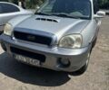 Сірий Хендай Санта Фе, об'ємом двигуна 2 л та пробігом 250 тис. км за 2800 $, фото 1 на Automoto.ua