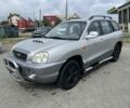 Сірий Хендай Санта Фе, об'ємом двигуна 2 л та пробігом 210 тис. км за 3700 $, фото 1 на Automoto.ua