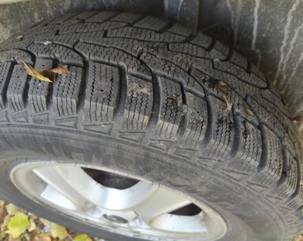 Серый Хендай Санта Фе, объемом двигателя 0 л и пробегом 300 тыс. км за 3000 $, фото 16 на Automoto.ua