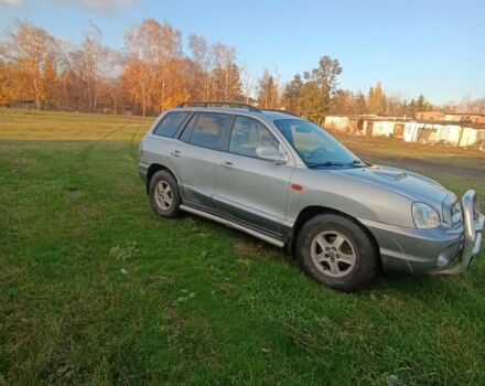 Сірий Хендай Санта Фе, об'ємом двигуна 2 л та пробігом 390 тис. км за 2900 $, фото 1 на Automoto.ua