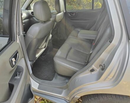 Серый Хендай Санта Фе, объемом двигателя 0 л и пробегом 300 тыс. км за 3000 $, фото 10 на Automoto.ua