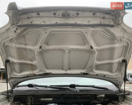 Серый Хендай Санта Фе, объемом двигателя 2.4 л и пробегом 115 тыс. км за 6100 $, фото 38 на Automoto.ua