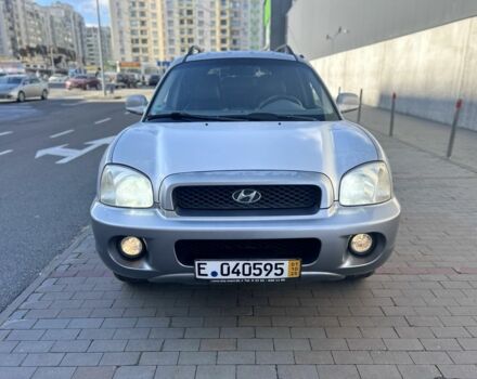 Серый Хендай Санта Фе, объемом двигателя 2 л и пробегом 357 тыс. км за 3700 $, фото 7 на Automoto.ua
