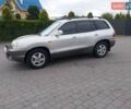 Серый Хендай Санта Фе, объемом двигателя 1.99 л и пробегом 300 тыс. км за 5650 $, фото 1 на Automoto.ua